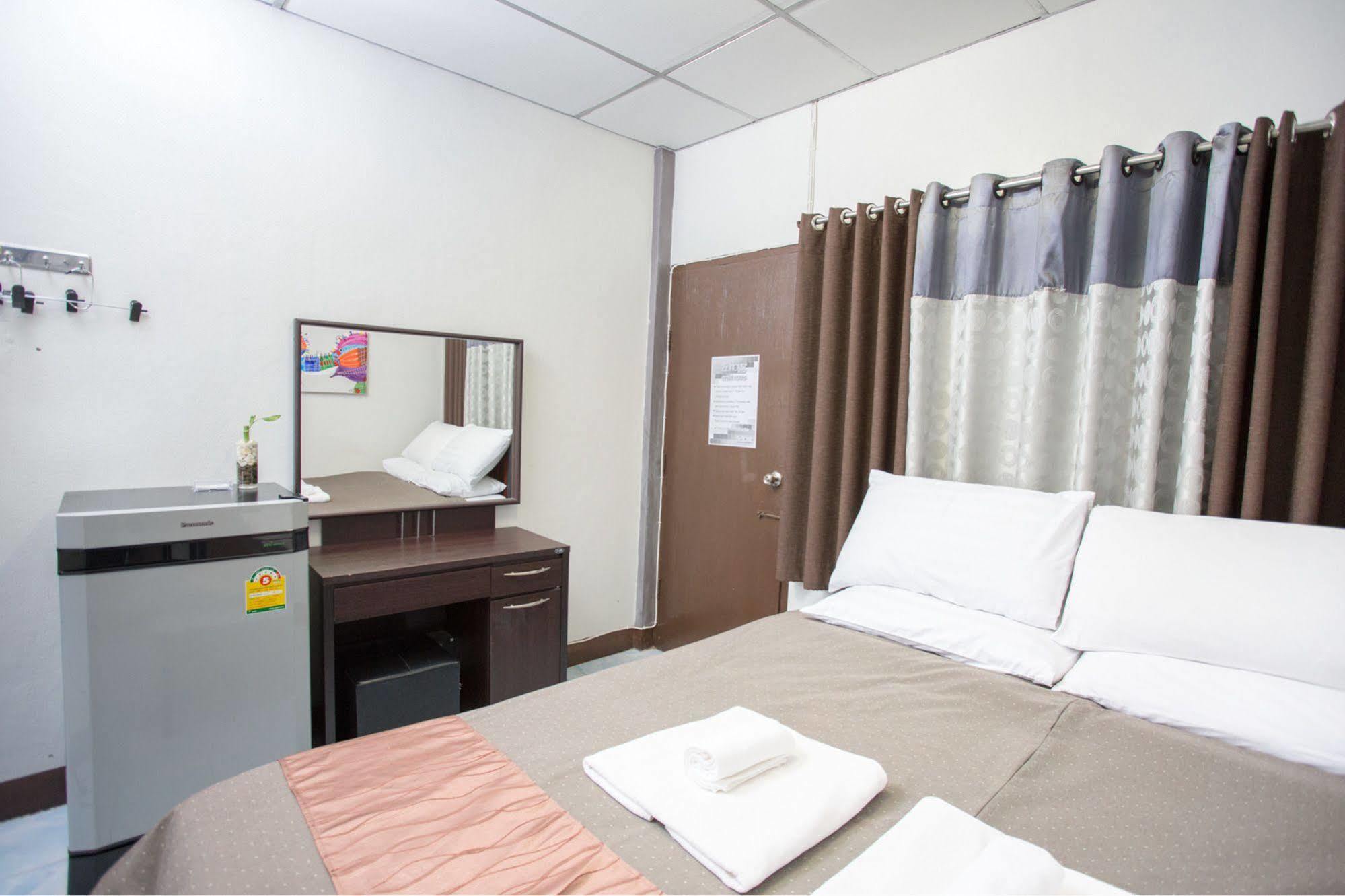 Zzhouse Hotel Csiangmaj Kültér fotó